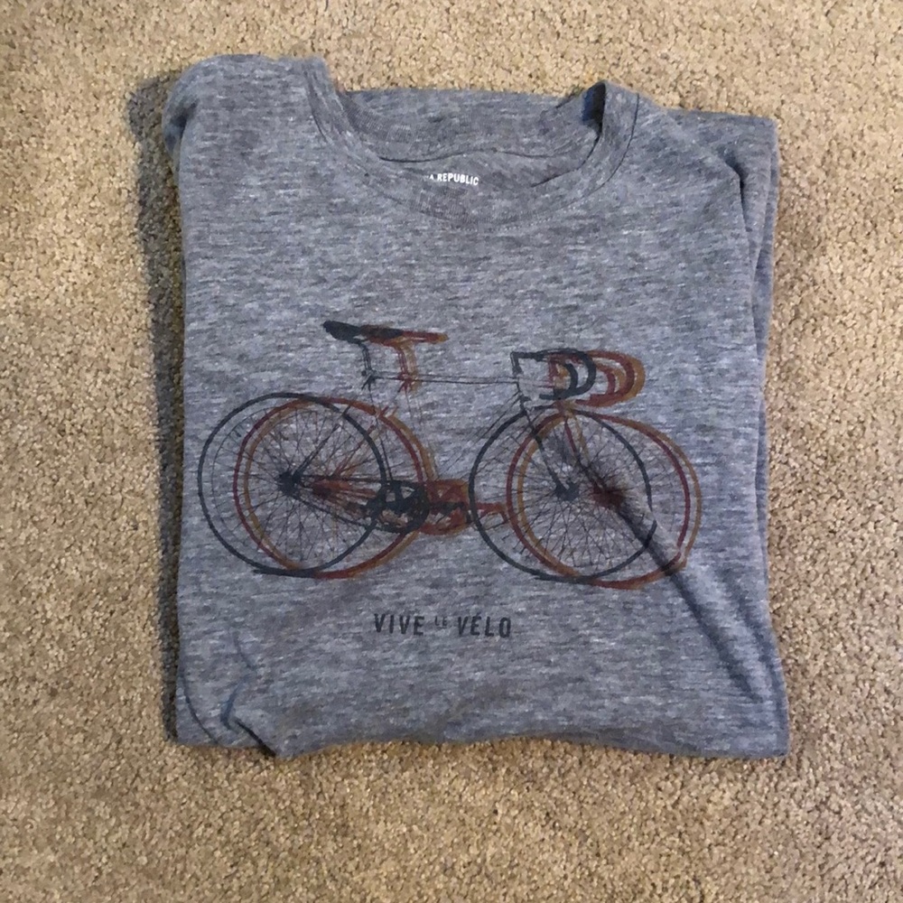 Men’s small Banana Republic T-shirt